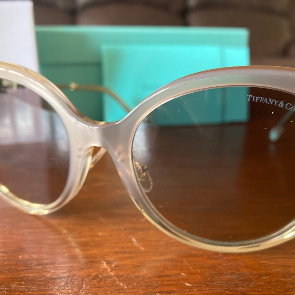 Tiffany & Co. TF4189 Sunglasses, Satin Champagne Gradient, Cat Eye, NWT - Picture 2 of 5